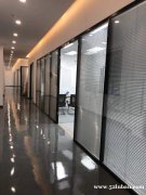 深圳办公室玻璃隔墙报价