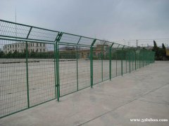 四川哪里卖绿色铁丝围栏包塑铁丝围栏的价格