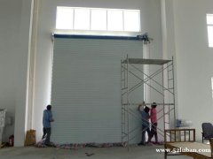 青浦区电动伸缩门安装维修 水晶门抗风门生产