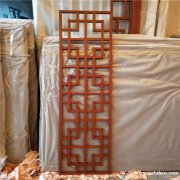 火锅城仿木纹造型铝花格窗图案 川菜馆仿古仿古铝窗花效果案例